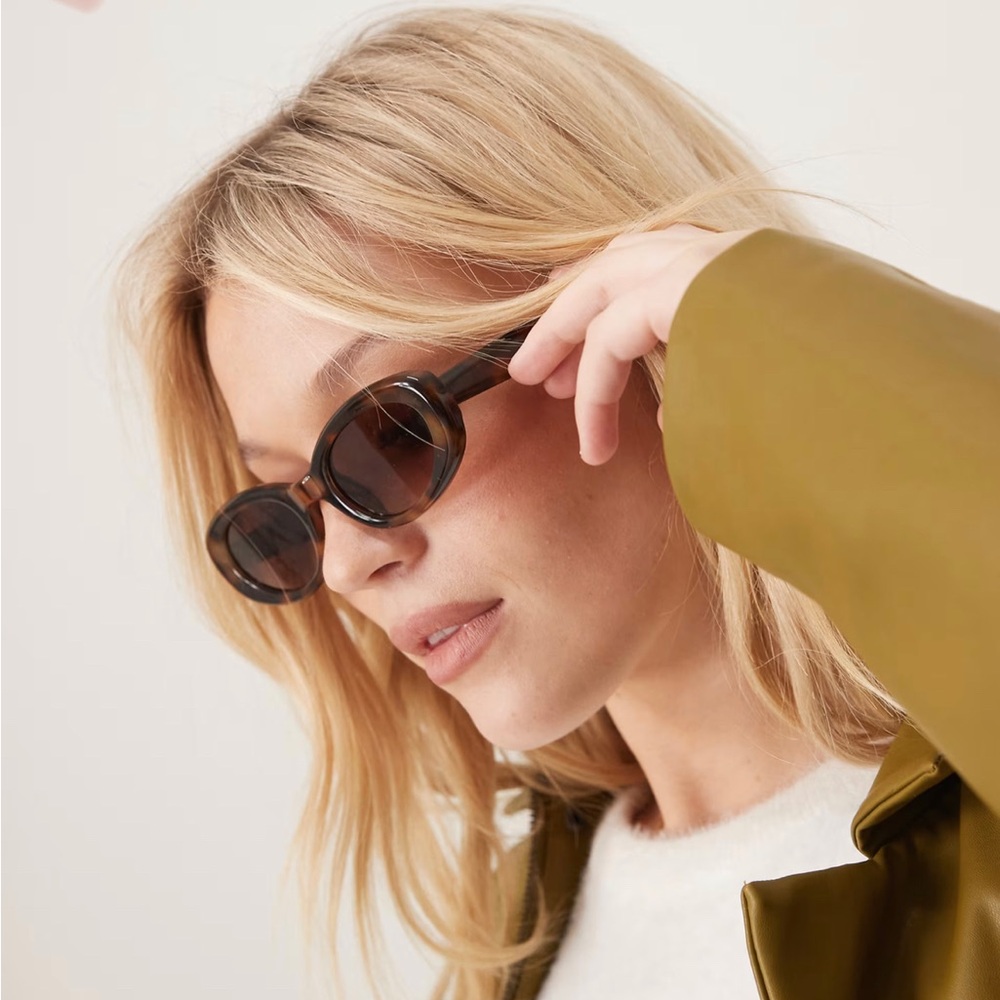 Tortoise Shell Oval Sunglasses - Picture 2 of 5